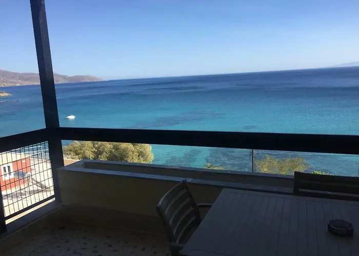 Seafront Apartment *